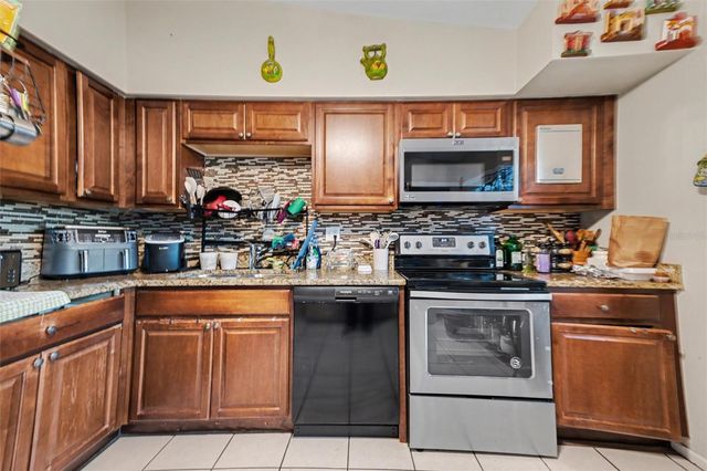 3635 BALI DRIVE, Sarasota, FL 34232