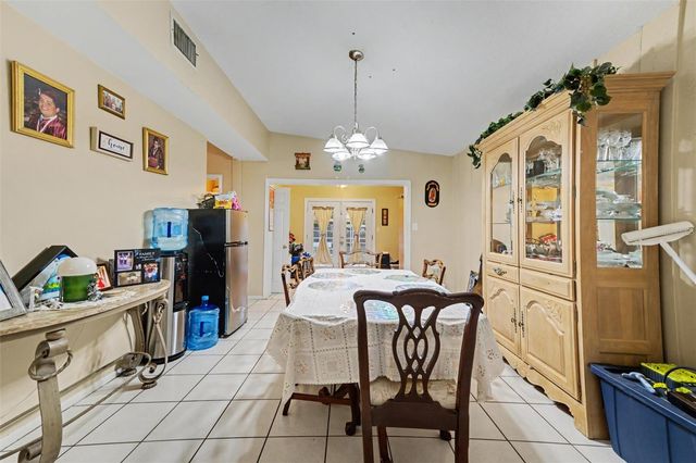 3635 BALI DRIVE, Sarasota, FL 34232