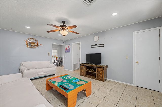 903, 905, 907 W Banz Road, Rogers, AR 72758