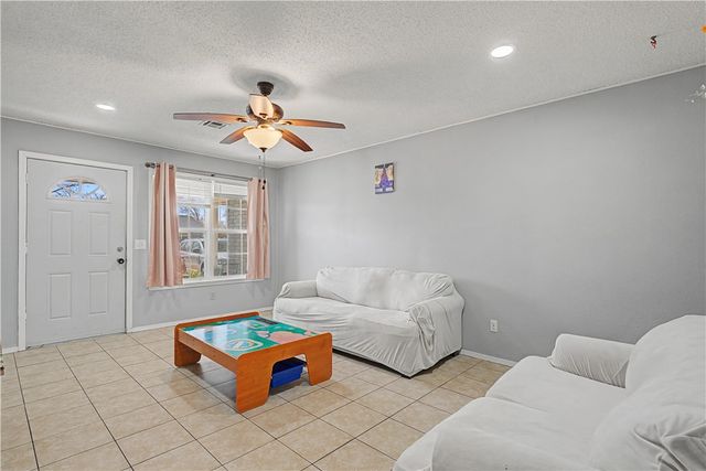 903, 905, 907 W Banz Road, Rogers, AR 72758