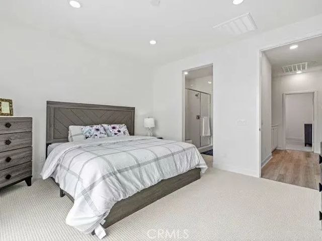352 Tank, Irvine, CA 92618