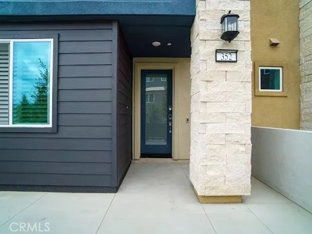 352 Tank, Irvine, CA 92618