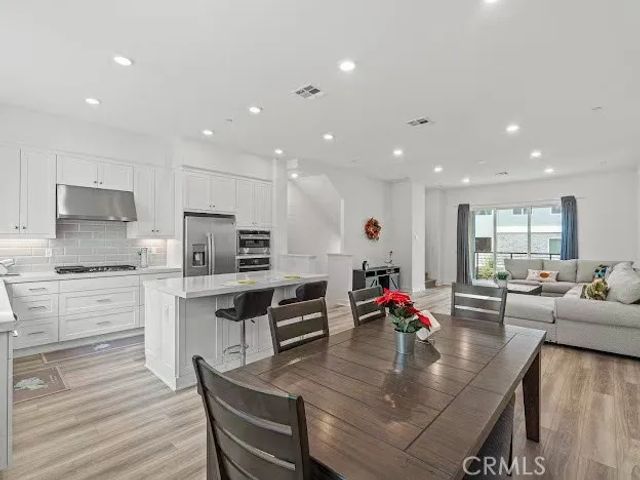 352 Tank, Irvine, CA 92618