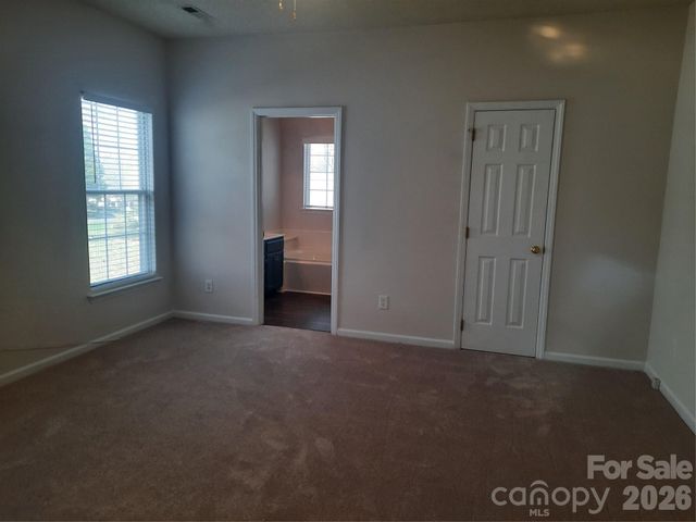 5305 Chinemist Court, Charlotte, NC 28269