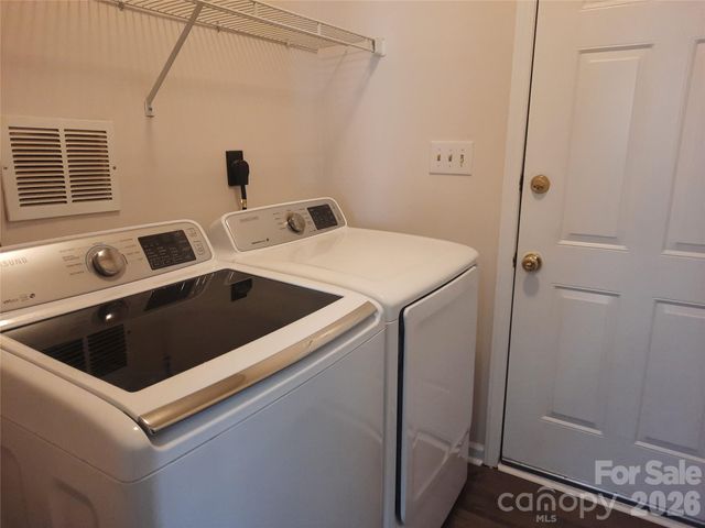 5305 Chinemist Court, Charlotte, NC 28269