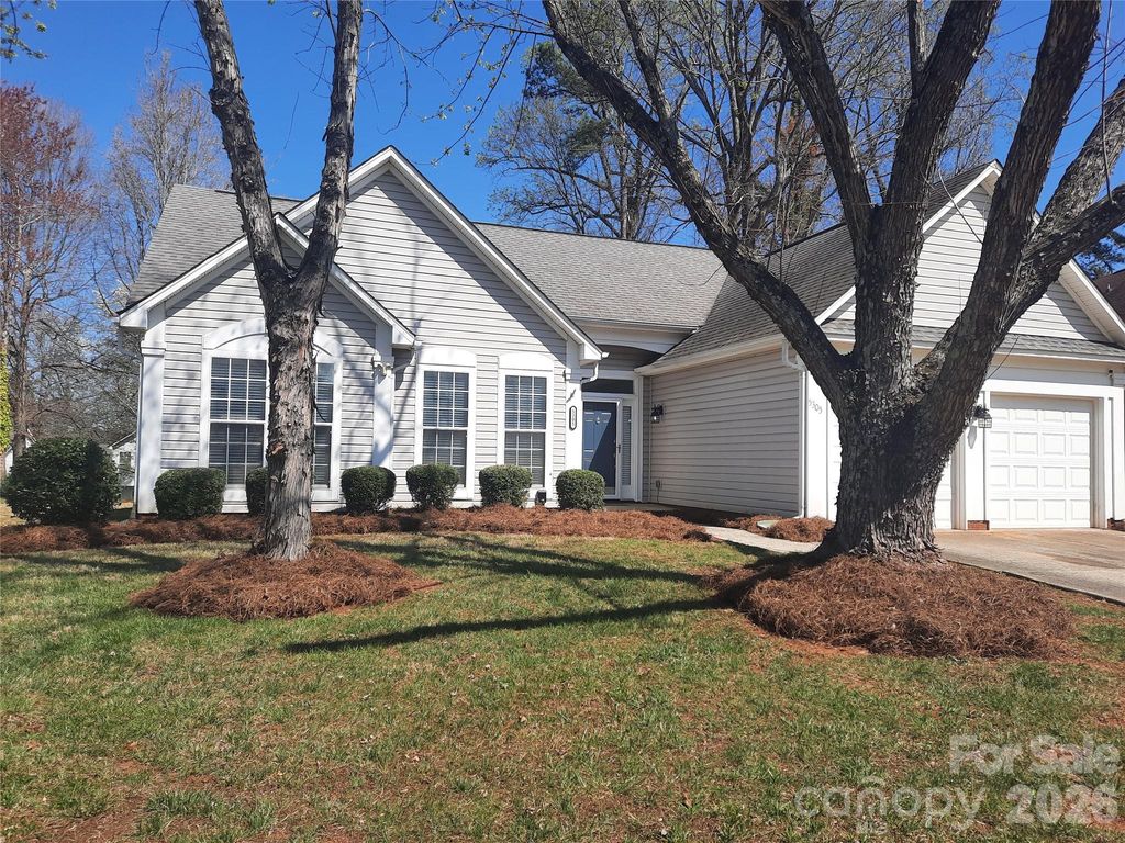 5305 Chinemist Court, Charlotte, NC 28269