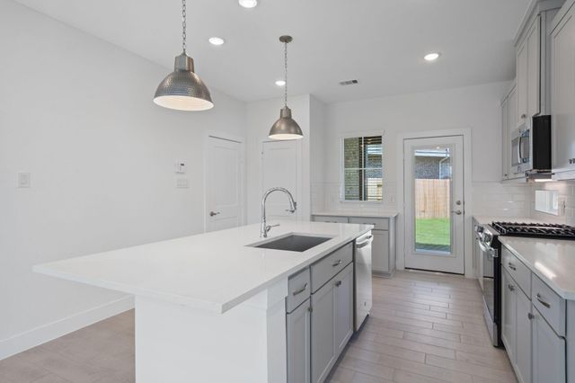 7635 Swooping Swallow Lane, Katy, TX 77493