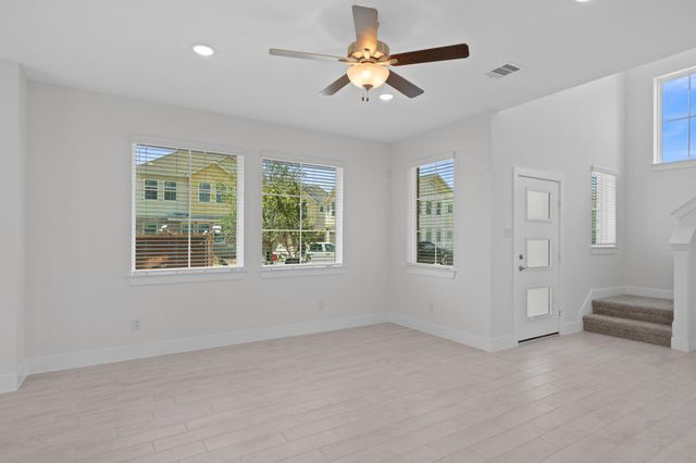 7635 Swooping Swallow Lane, Katy, TX 77493
