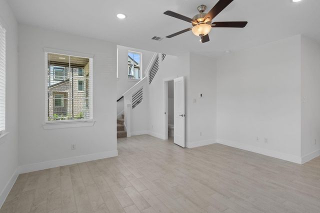 7635 Swooping Swallow Lane, Katy, TX 77493