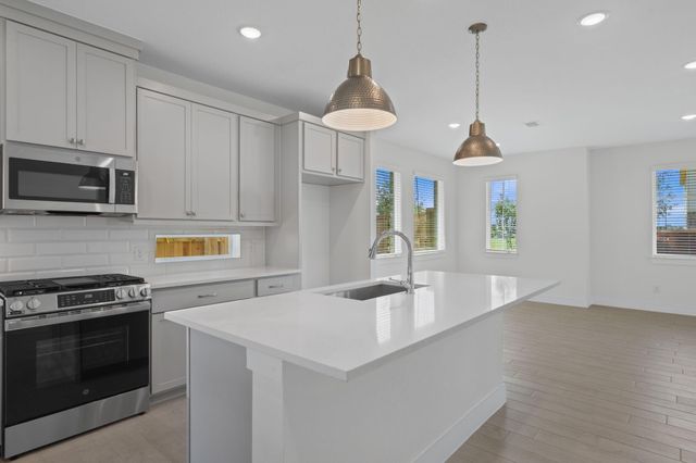 7635 Swooping Swallow Lane, Katy, TX 77493