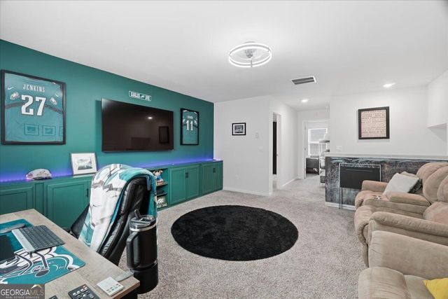 638 Valdosta Drive, Canton, GA 30114