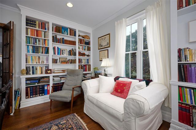 528 Eagle Valley Road, Tuxedo Park, NY 10987