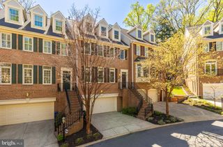 2170 21ST CT N, Arlington, VA 22201