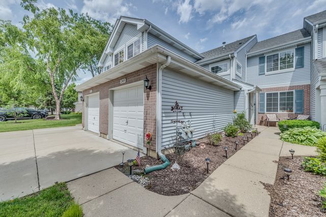 249 Sierra Pass Drive, Schaumburg, IL 60194
