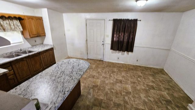 11693 Fort Worth Street, Carlsbad, TX 76934