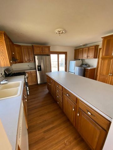 1115 6th Avenue E, Alexandria, MN 56308