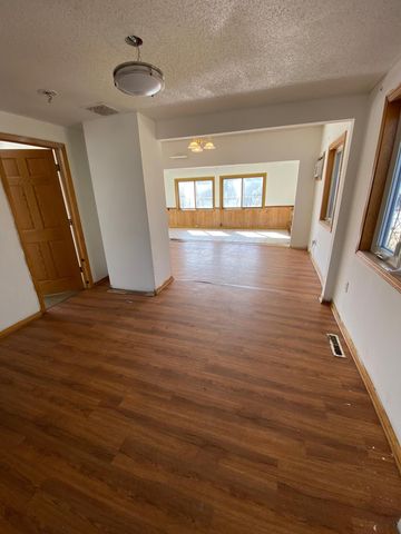 1115 6th Avenue E, Alexandria, MN 56308