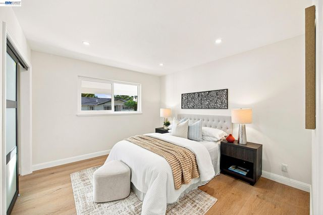 2500 Lancaster Ct, Hayward, CA 94542