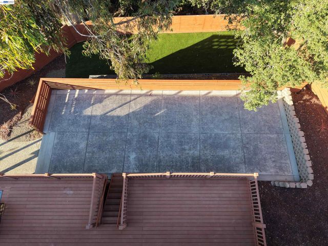 2500 Lancaster Ct, Hayward, CA 94542