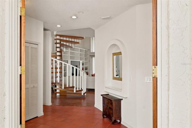 5359 SADDLEBROOK WAY, Wesley Chapel, FL 33543