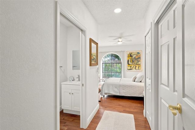 5359 SADDLEBROOK WAY, Wesley Chapel, FL 33543