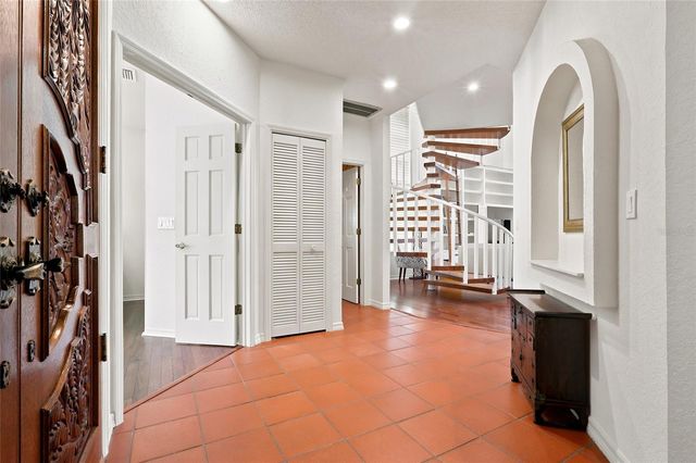 5359 SADDLEBROOK WAY, Wesley Chapel, FL 33543