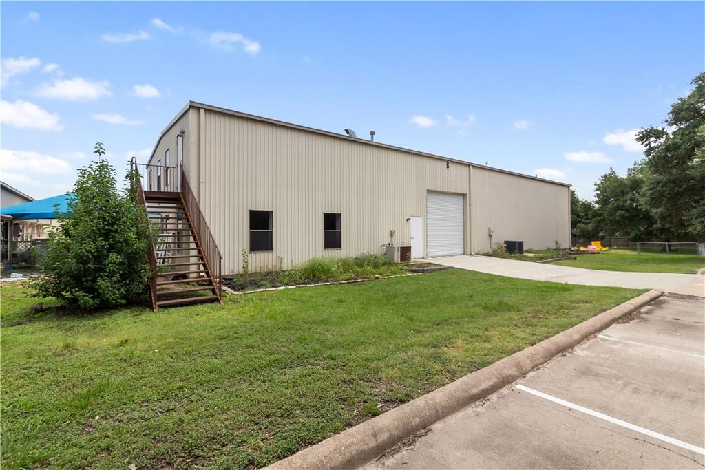 4232 Boonville Road, Bryan, TX 77802 — photo 2