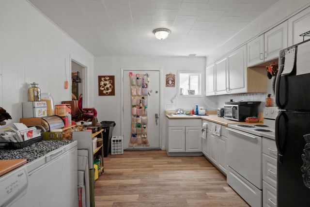 420 E Sanson Ave, Spokane, WA 99207