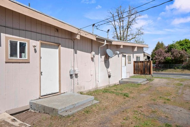 420 E Sanson Ave, Spokane, WA 99207