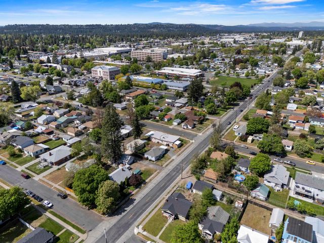 420 E Sanson Ave, Spokane, WA 99207