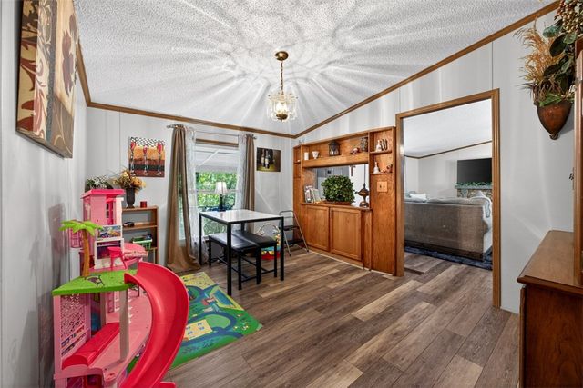 1287 Madison 7250, Huntsville, AR 72740