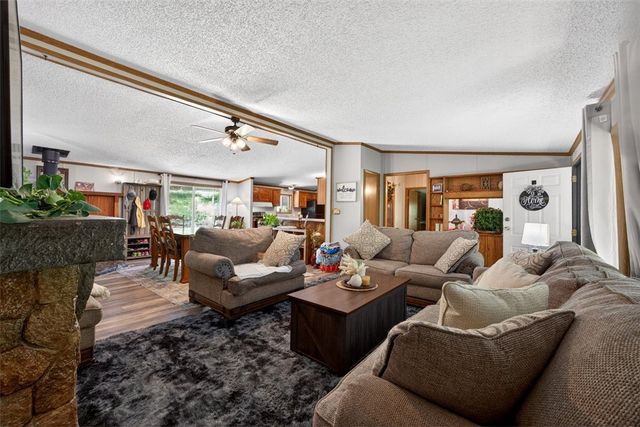 1287 Madison 7250, Huntsville, AR 72740