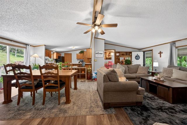 1287 Madison 7250, Huntsville, AR 72740