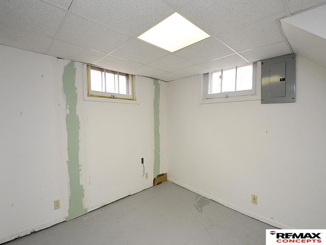 850 S 36th Street, Lincoln, NE 68510