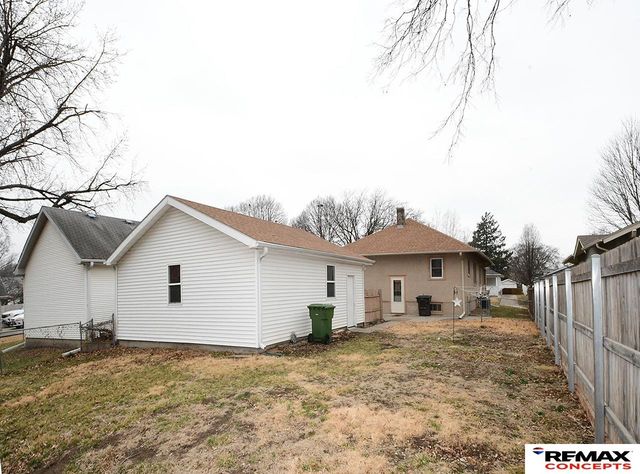 850 S 36th Street, Lincoln, NE 68510