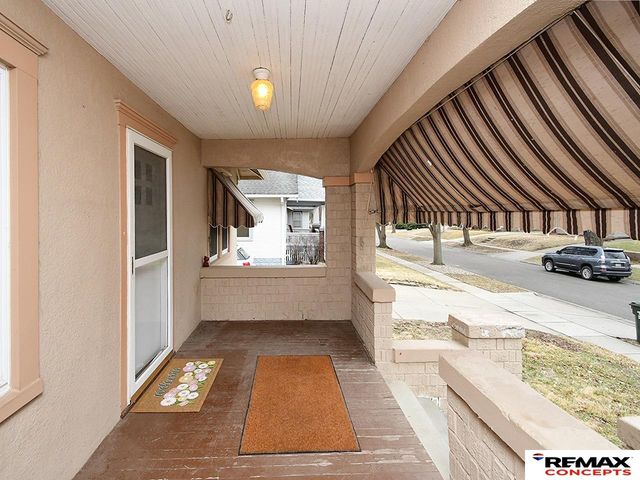 850 S 36th Street, Lincoln, NE 68510