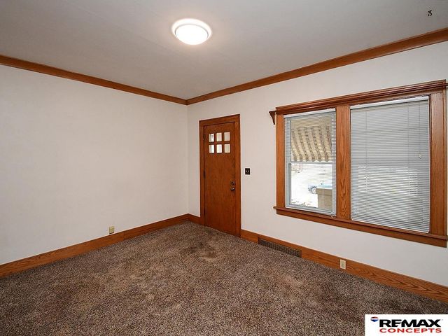 850 S 36th Street, Lincoln, NE 68510