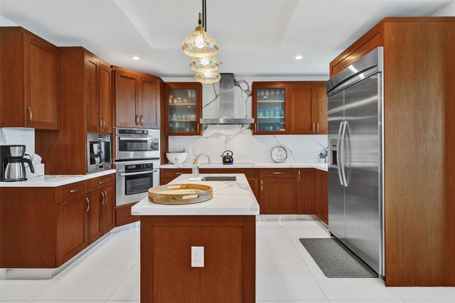 516 Hendricks Isle 4A, Fort Lauderdale, FL 33301