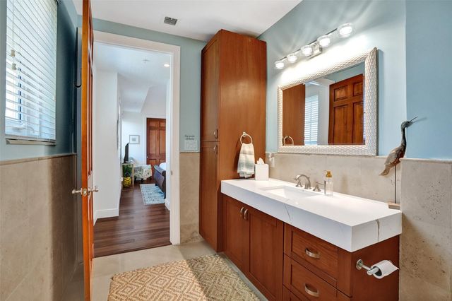 516 Hendricks Isle 4A, Fort Lauderdale, FL 33301