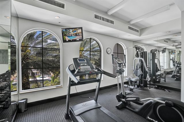 516 Hendricks Isle 4A, Fort Lauderdale, FL 33301