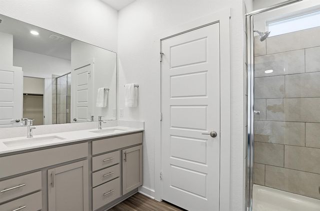 220 Centuryplant RD, Leander, TX 78641