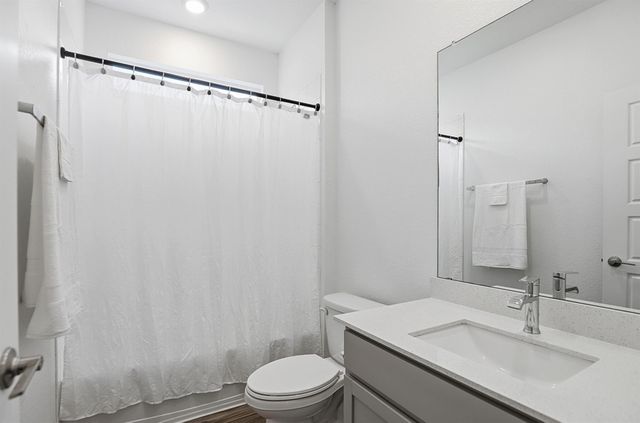 220 Centuryplant RD, Leander, TX 78641