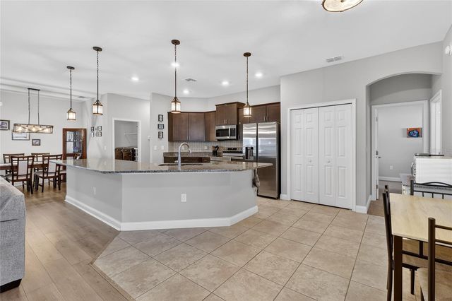 6847 TREYMONT DRIVE, Lakeland, FL 33813