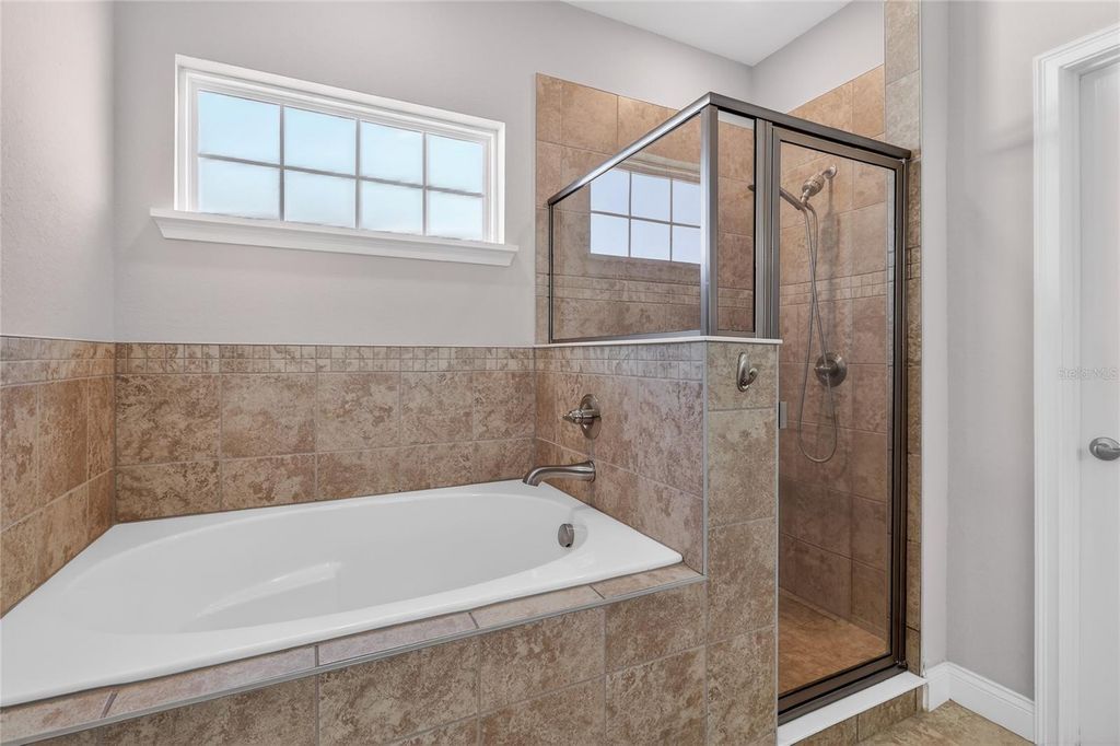 Image 26 of property listing at 6847 TREYMONT DRIVE, Lakeland, FL 33813