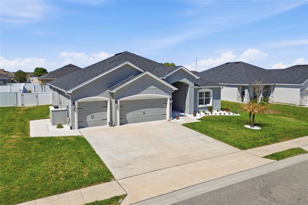 Image 51 of property listing at 6847 TREYMONT DRIVE, Lakeland, FL 33813