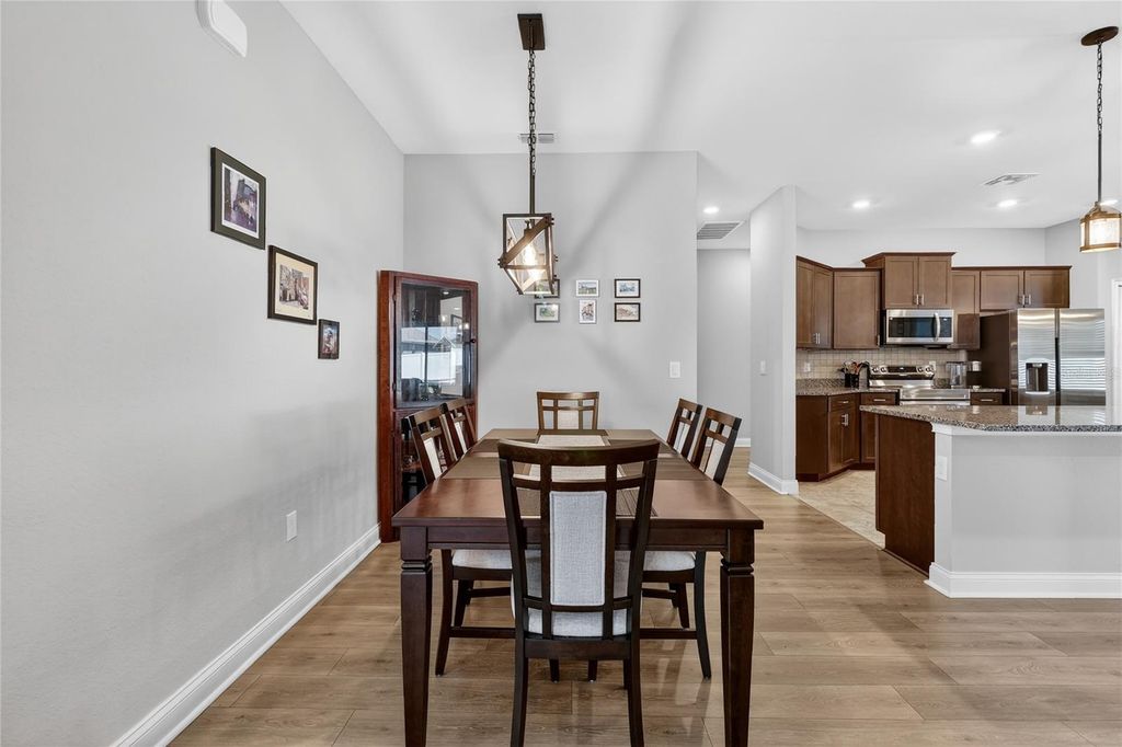 Image 10 of property listing at 6847 TREYMONT DRIVE, Lakeland, FL 33813