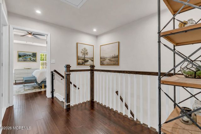 106 Arose Lane, Middletown, NJ 07748