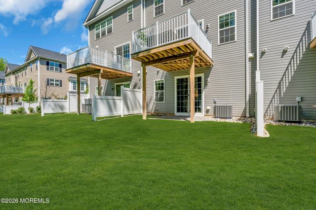 106 Arose Lane, Middletown, NJ 07748