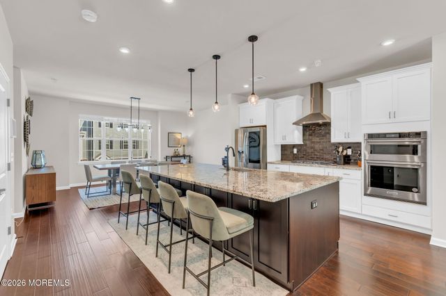106 Arose Lane, Middletown, NJ 07748