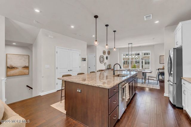106 Arose Lane, Middletown, NJ 07748